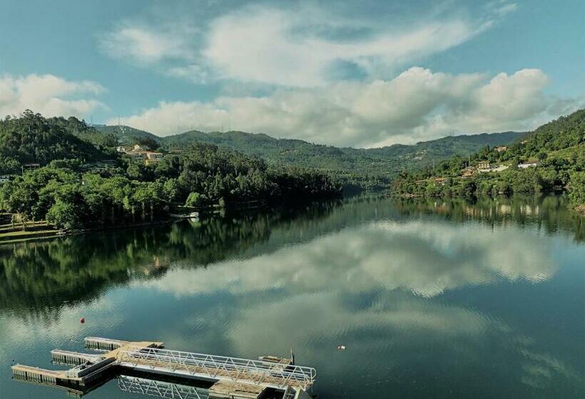 Casa De Ribes T2 Vista Fantástica