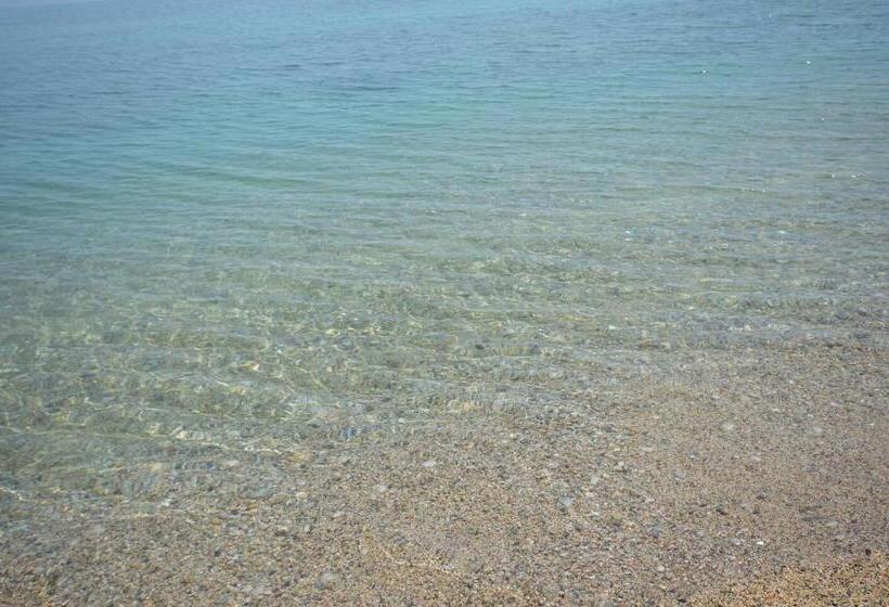 Charme A 300 Mt Dal Mare   Calabria