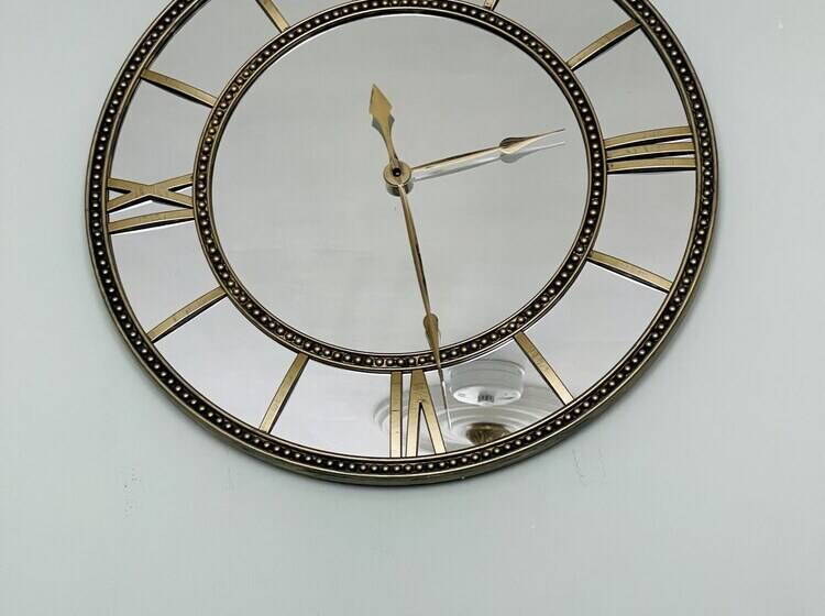 Charming 2 Bedroom Apartment Located In Ayr