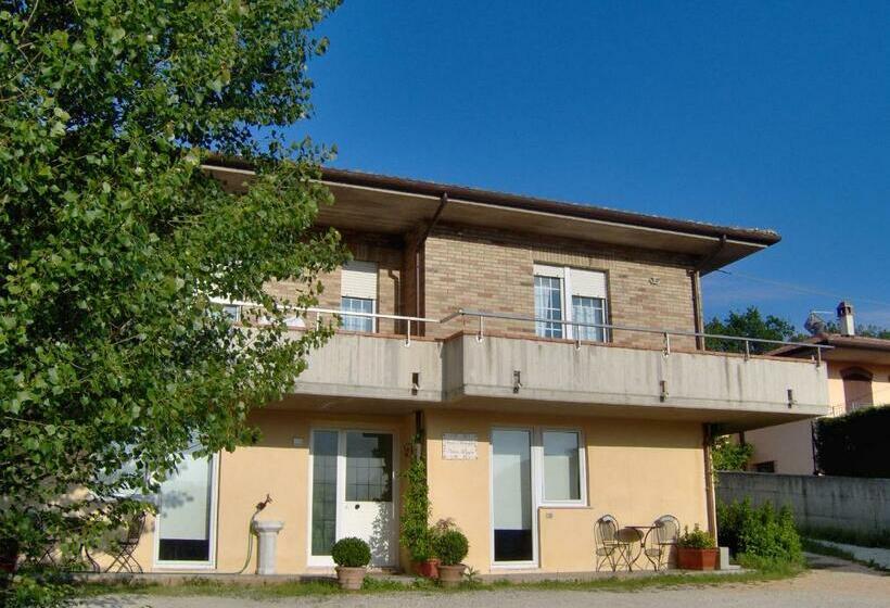 פנסיון Antica Loggia