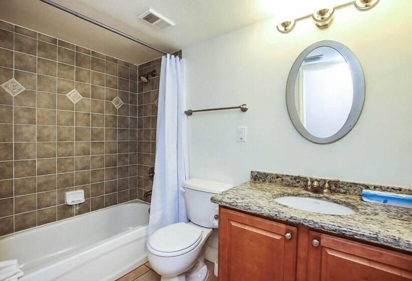 South Seas Beach Villa 2001