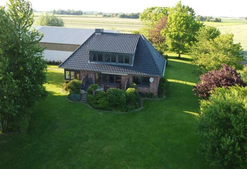 Ferienhaus Hof Balkähm Mit 200 Qm Für Bis Zu 9 Gäste   Sauna   Landhausgarten