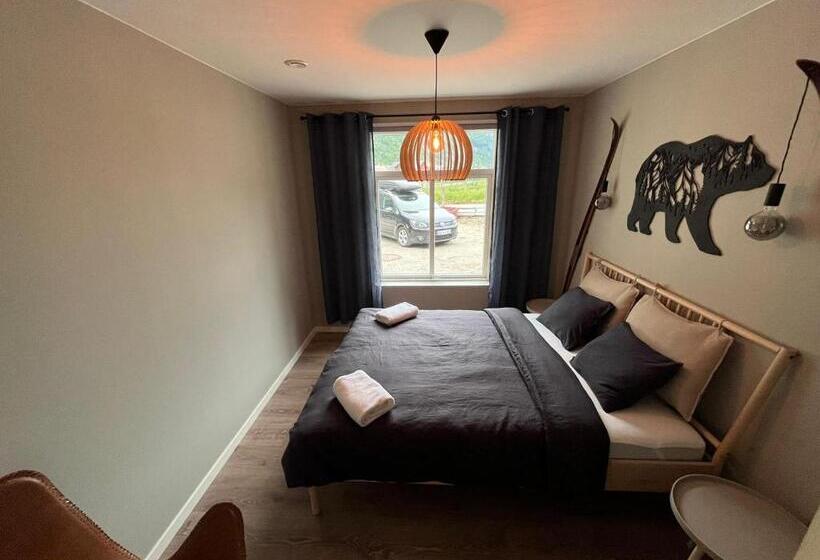 Frafjord Apartments Thor