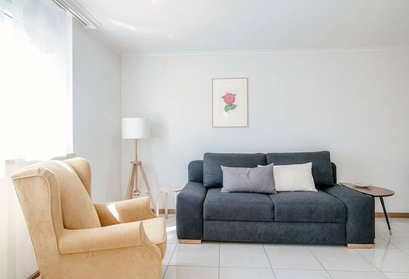 Minusio Apartment By Quokka 360   Bright And Modern Flat With Balcony