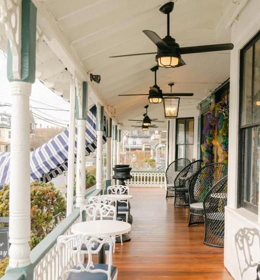 ユースホステル The Inn Of Cape May