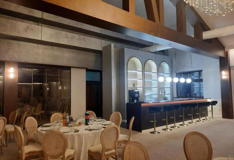 Bed and Breakfast Casa Domnească Cacica