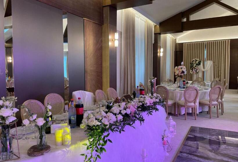 Bed and Breakfast Casa Domnească Cacica