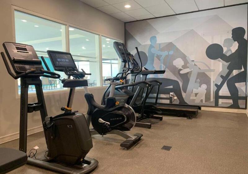 فندق Best Western Plus Horseheads Inn & Suites