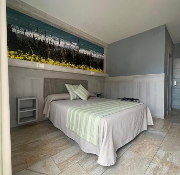 پانسیون Hostal Noli