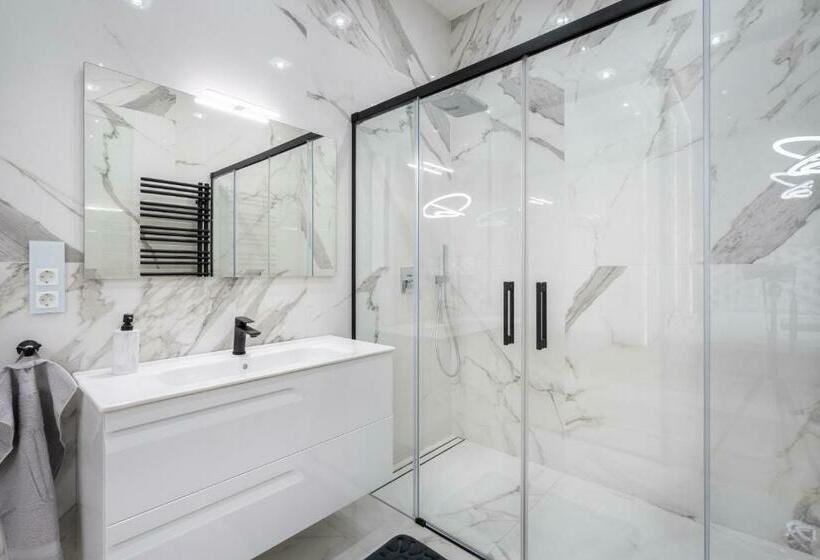 Heart Of Budapest Luxury Apartment With Amazing View