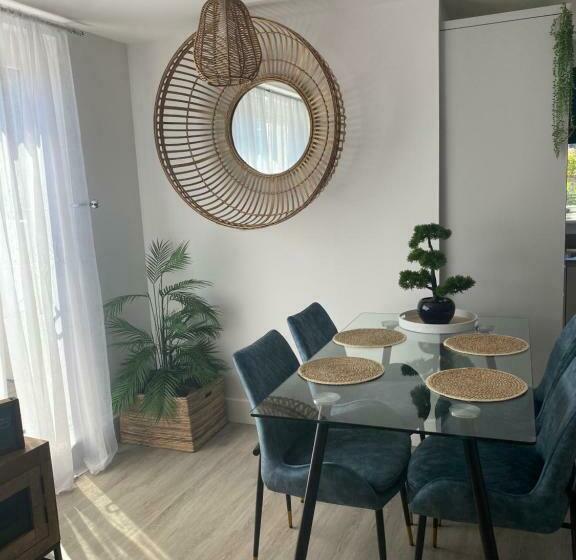 The Bay House Apartments , Shanklin