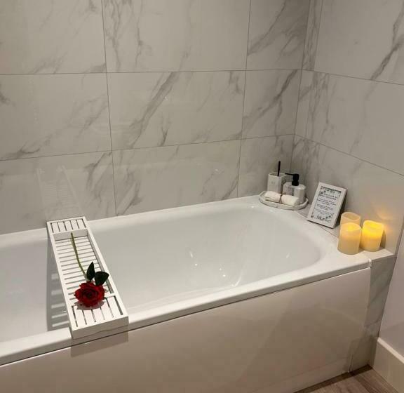 The Bay House Apartments , Shanklin