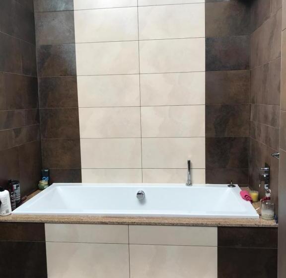 민박 Mickering Barn