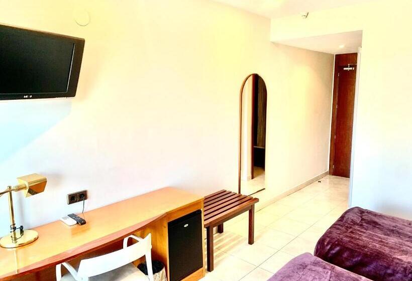 בית מלון כפרי Arumí