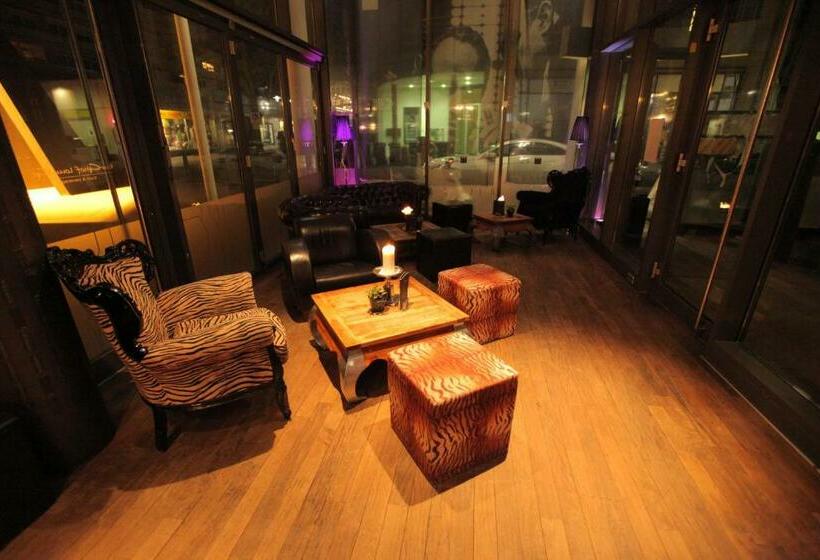 ホテル Mariotto Am Burghof