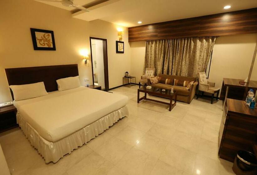 בית מלון כפרי Varun