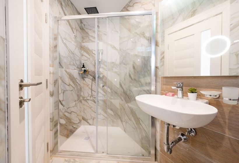 هتل Vela Blu Boutique Suites