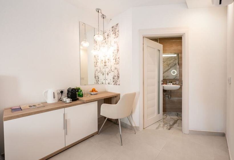 هتل Vela Blu Boutique Suites