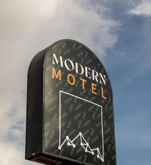 Modern Motel