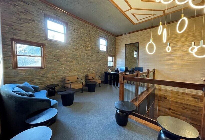 منتجع Chateau Merrimack Hotel & Spa