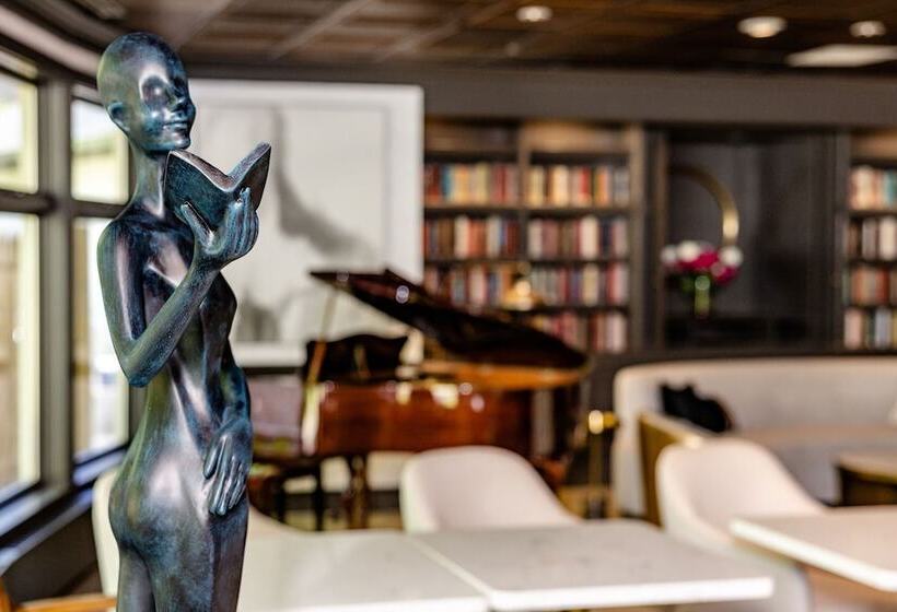 منتجع Chateau Merrimack Hotel & Spa