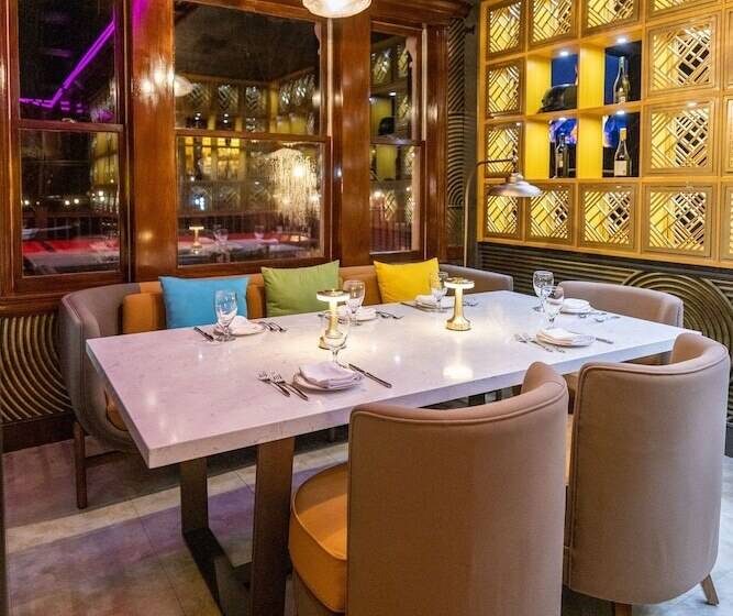 منتجع Chateau Merrimack Hotel & Spa