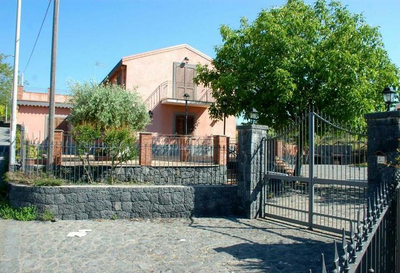 צימר Casa Farlazzo