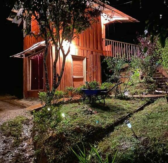 مبيت وإفطار Lodge él Savegre Providencia