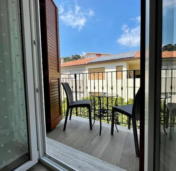 ベッドアンドブレックファースト Palm House