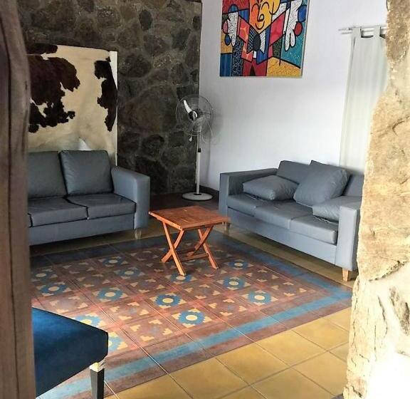 Casa De Campo   Piedra