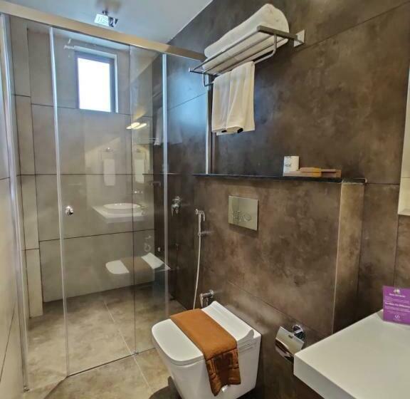 Florida Airport Hotel Kochi