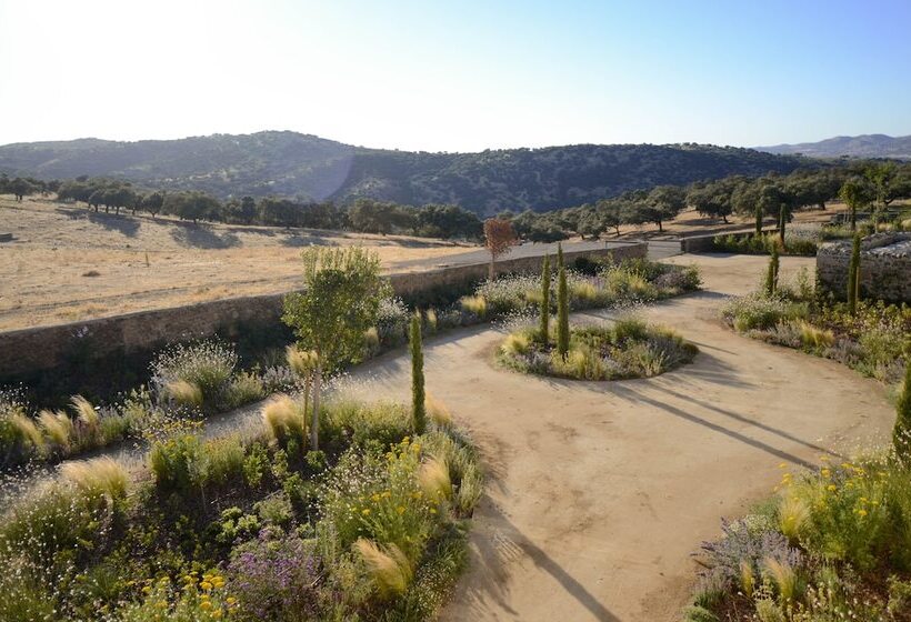 هتل La Dehesa De Don Pedro