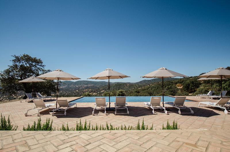 هتل La Dehesa De Don Pedro