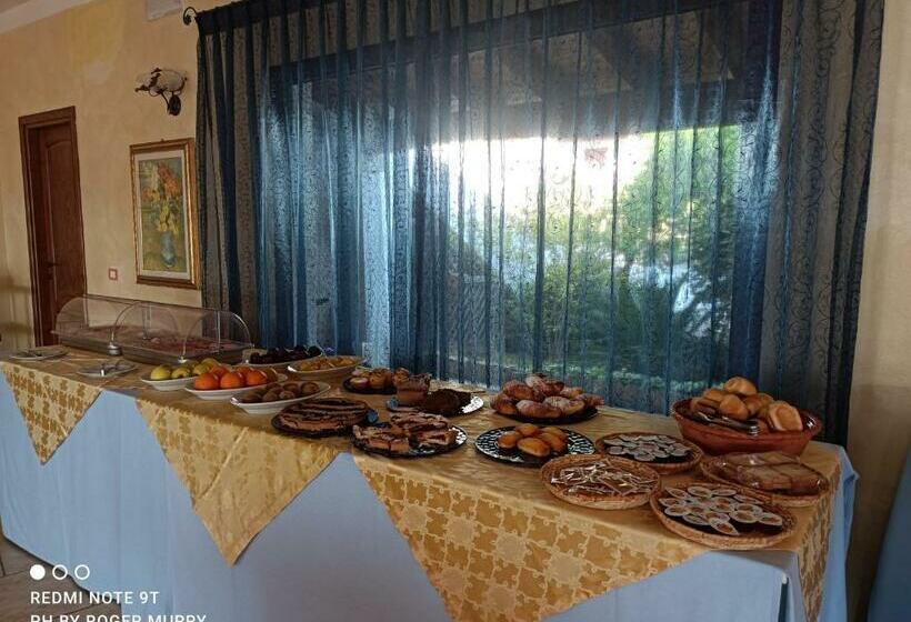 فندق Lu Baroni Budoni