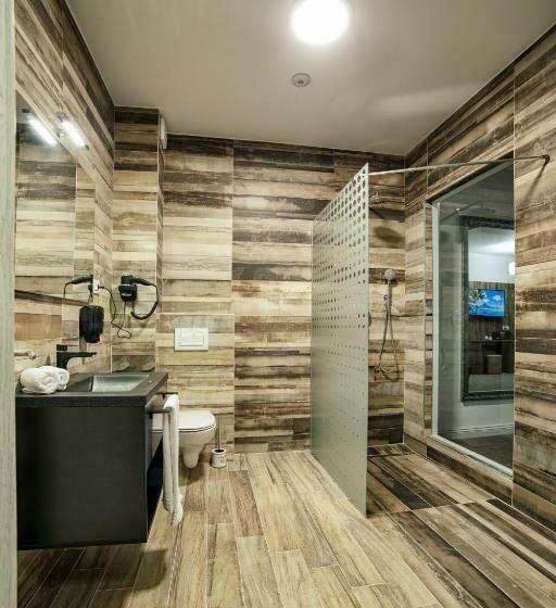 호텔 Nordic Twins & Wellness