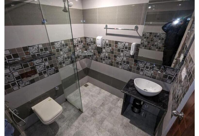 Hotel The 9 Oaks By Bop Group Of Stay And Cafe