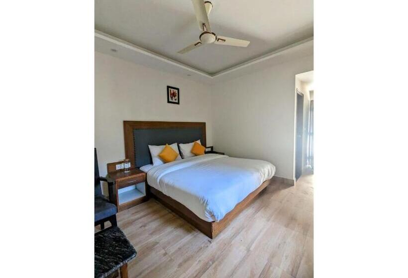 Hotel The 9 Oaks By Bop Group Of Stay And Cafe