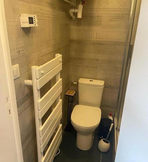 L Acacia   180m De La Plage