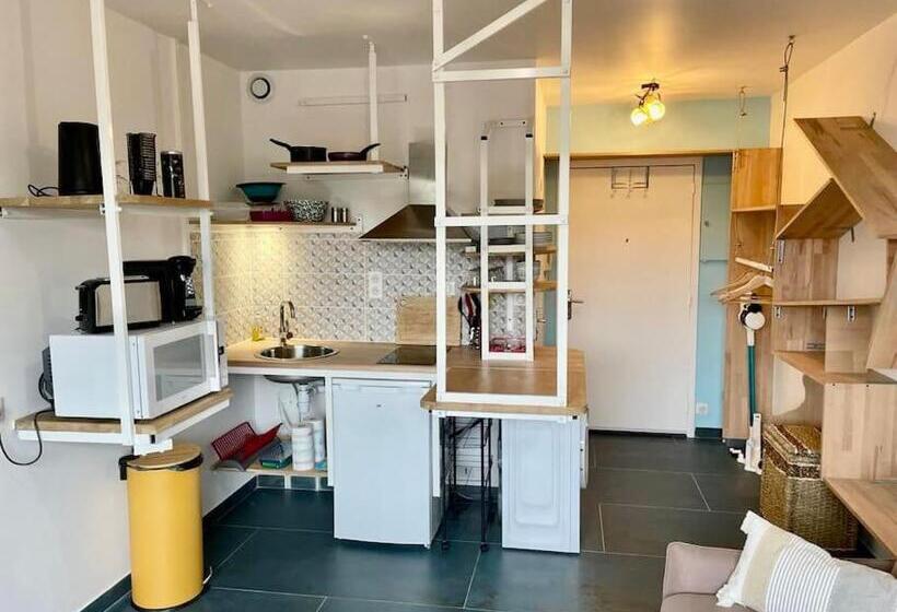 L Acacia   180m De La Plage