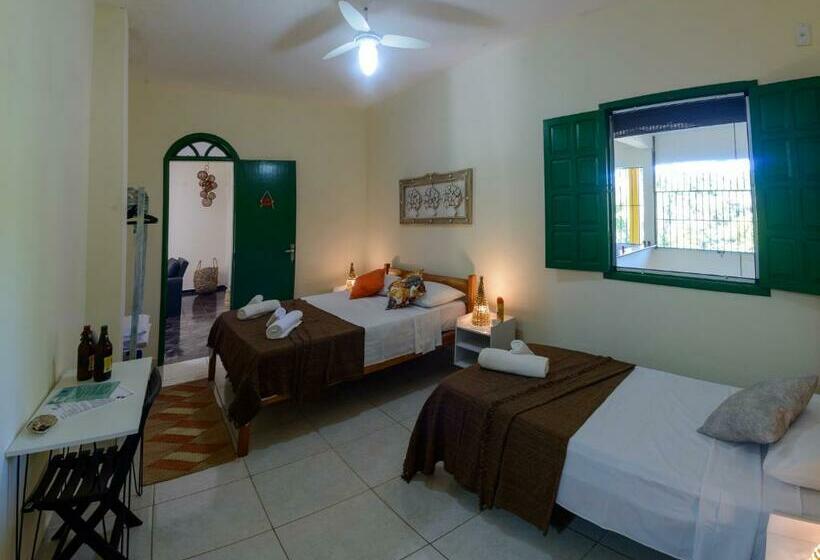 פנסיון Casarão Das Artes Hospedaria