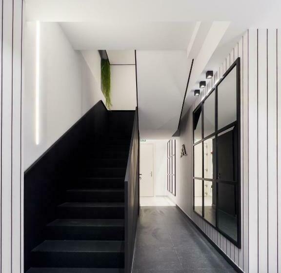 膳宿费 Hostel Charino