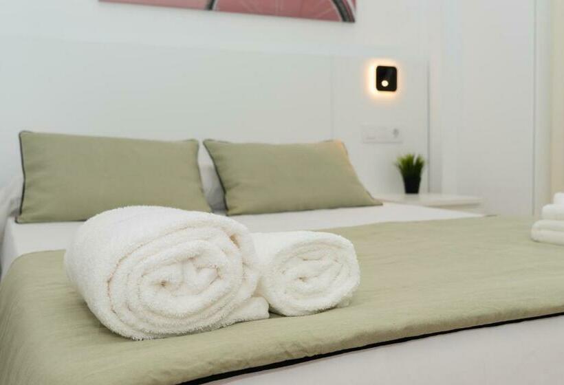 膳宿费 Hostel Charino