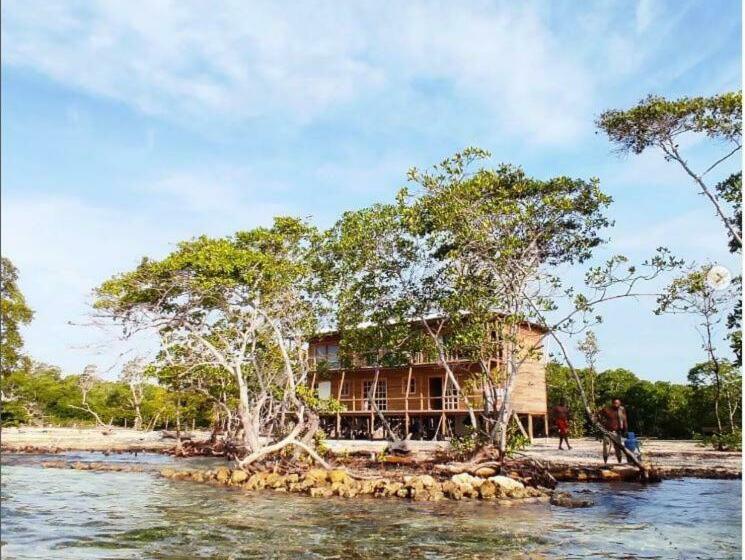 פנסיון Hostel Villa Luz Beach