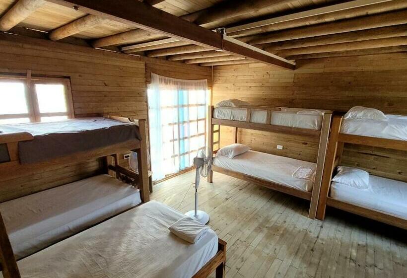 פנסיון Hostel Villa Luz Beach