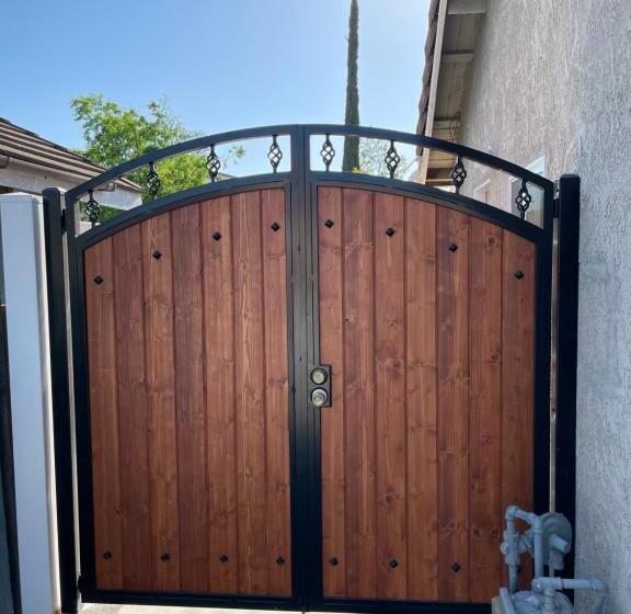 بنسيون Spacious Studio With Private Entry