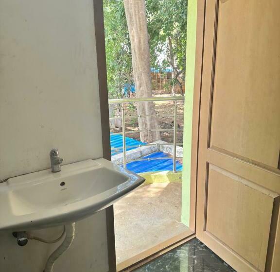 膳宿费 Yuga Guest House