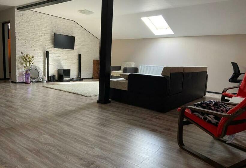 Pensiunea Montana Varlaam