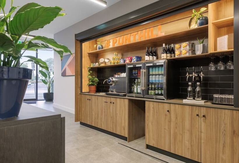 Punthill Essendon North