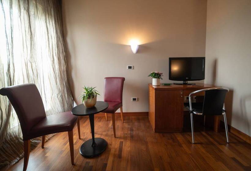 Querini Budget & Business Hotel Sandrigo