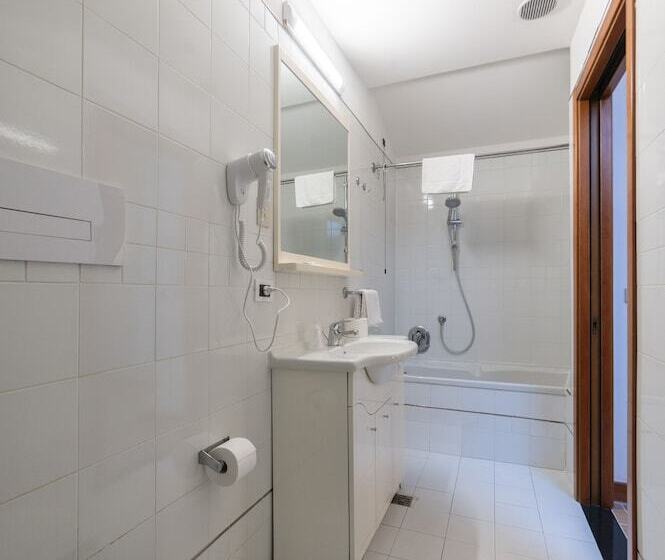 Querini Budget & Business Hotel Sandrigo